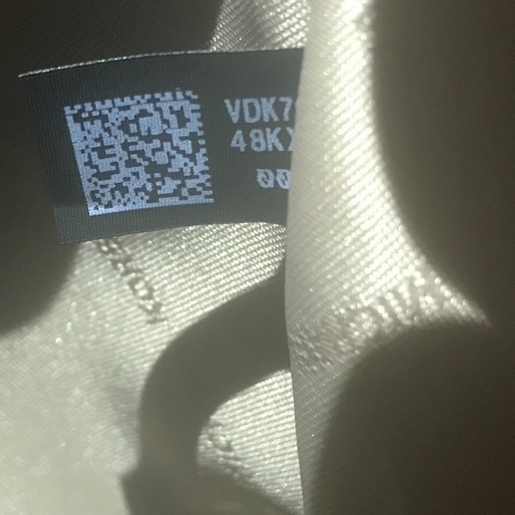 Michael Kors large Sofia tote purse - Picture 8 of 8